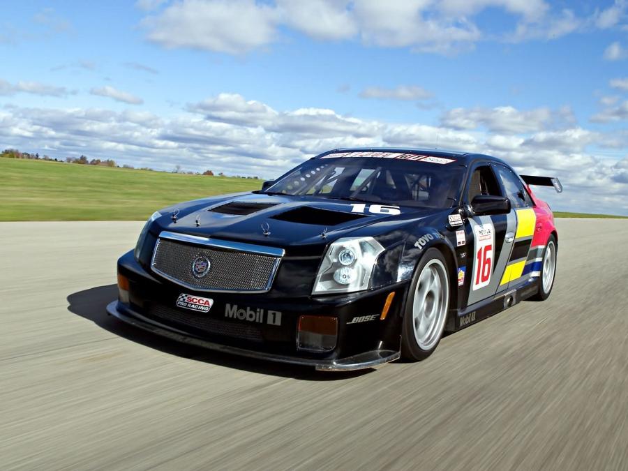  Cadillac CTS-V Race Car 2004 года  (фото 26 из 33)